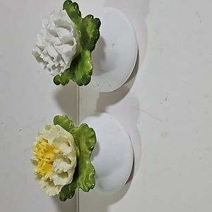Denton China Flower Salt Pepper Shaker set made in England yellow rose carnation